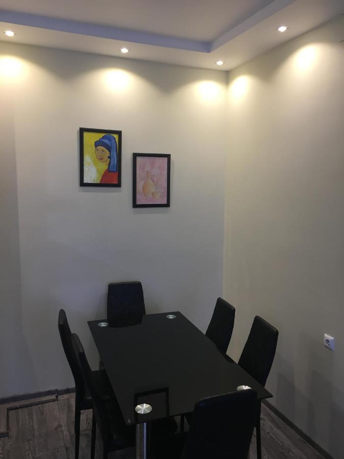 Apartment On Khimshiashvili 11A Batumi Zewnętrze zdjęcie